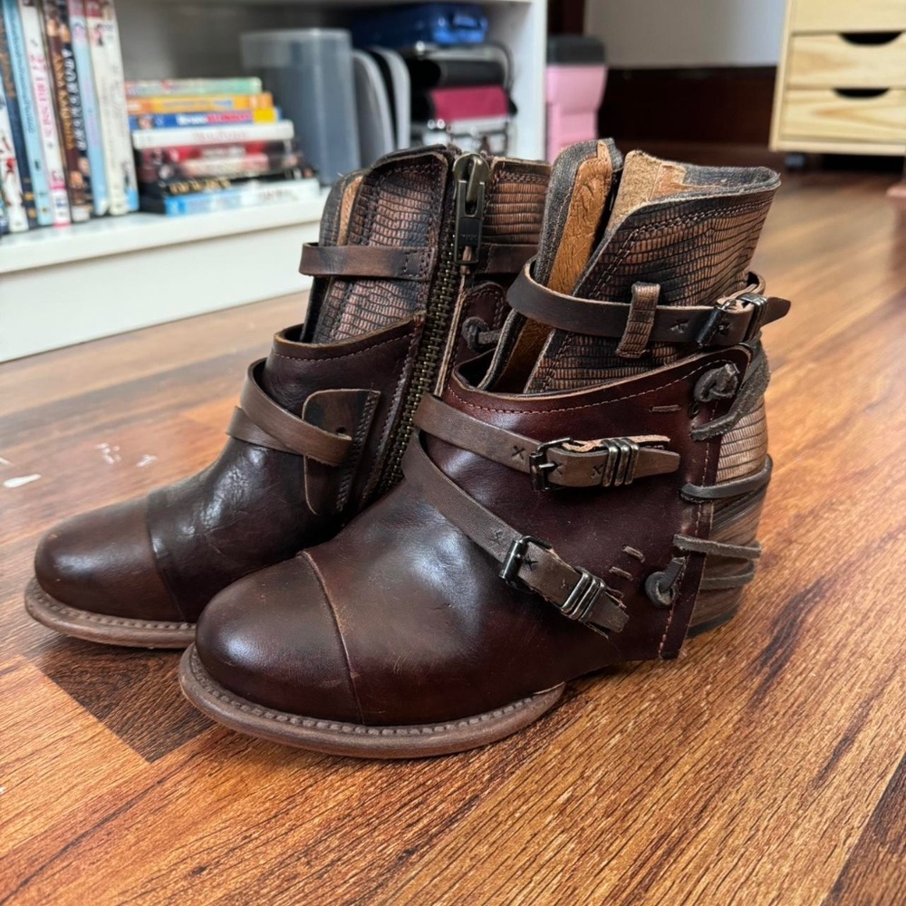 Freebird brown leather ankle boots with zip details